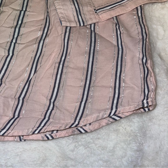 St. John’s Bay Button Down Shirt - Picture 3 of 9